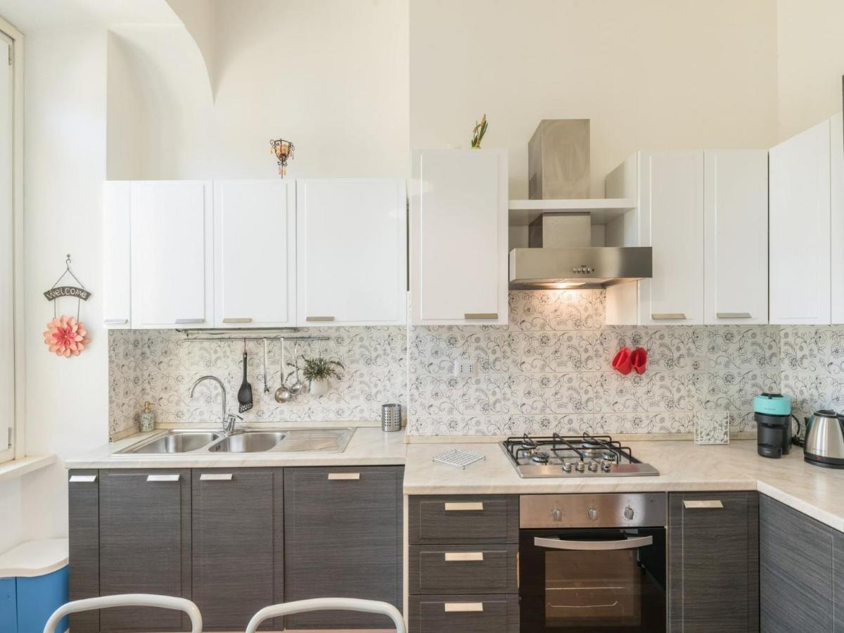 The Best Rent - Colourful Two-Bedroom Apartment Near Termini Station Rom Exterior foto