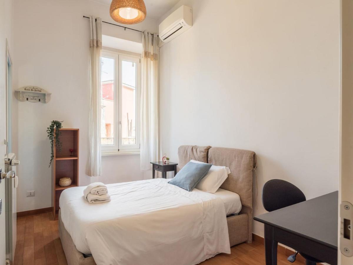 The Best Rent - Colourful Two-Bedroom Apartment Near Termini Station Rom Exterior foto