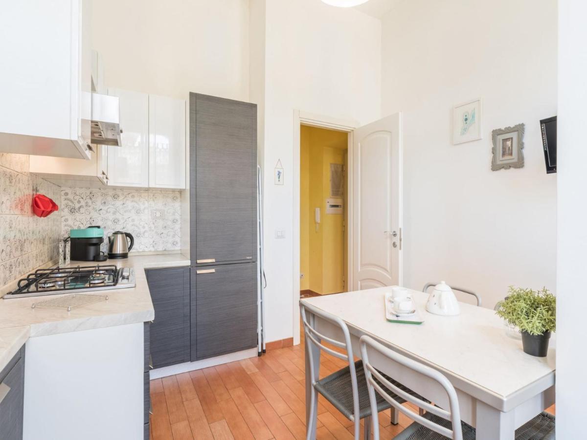The Best Rent - Colourful Two-Bedroom Apartment Near Termini Station Rom Exterior foto